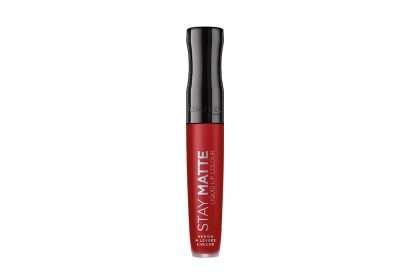 Rossetto-rosso-come-si-sceglie-la-nuance-giusta-in-base-ai-propri-colori-naturali-HR_Stay Matte Liquid EU Finals_500