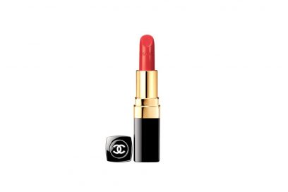 Rossetto-rosso-come-si-sceglie-la-nuance-giusta-in-base-ai-propri-colori-naturali-ROUGE COCO 472 EXPERIMENTAL