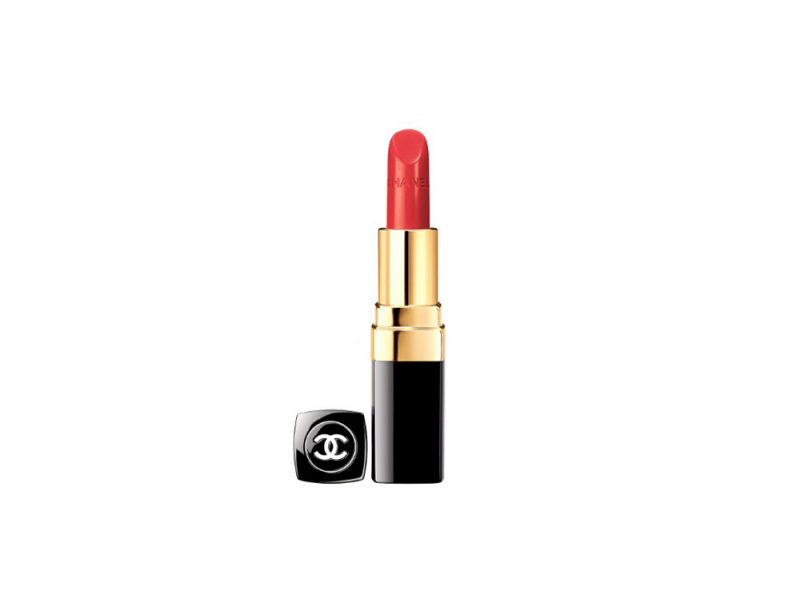 Rossetto-rosso-come-si-sceglie-la-nuance-giusta-in-base-ai-propri-colori-naturali-ROUGE COCO 472 EXPERIMENTAL