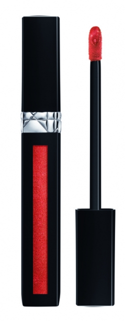 Rossetto-rosso-come-si-sceglie-la-nuance-giusta-in-base-ai-propri-colori-naturali-RougeLiquid-dior