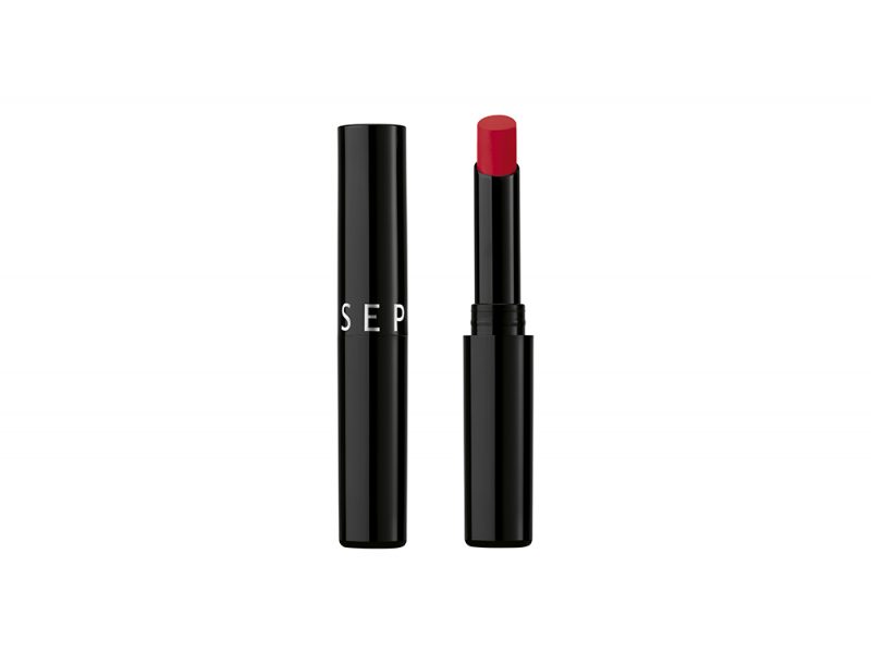 Rossetto-rosso-come-si-sceglie-la-nuance-giusta-in-base-ai-propri-colori-naturali-SEPHORA Color_Lip_Last_2017_35_Red_Is_Back_BD_RVB