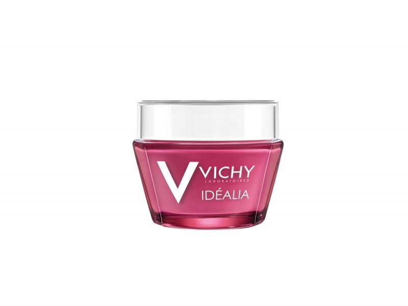 Skincare-a-base-di-te-le-proprieta-le-caratteristiche-e-le-tipologie-IDEALIA-CREMA