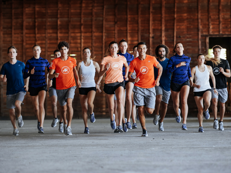 allenarsi in gruppo per raggiungere milgiori risultati running corsa fitness