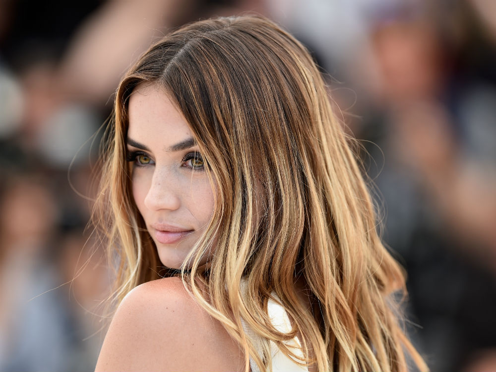 ana de armas 2016 (2)