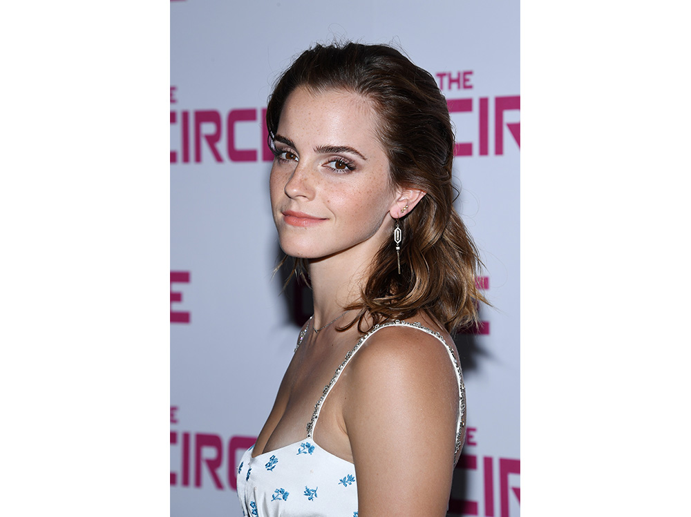 capelli castani delle star Emma Watson
