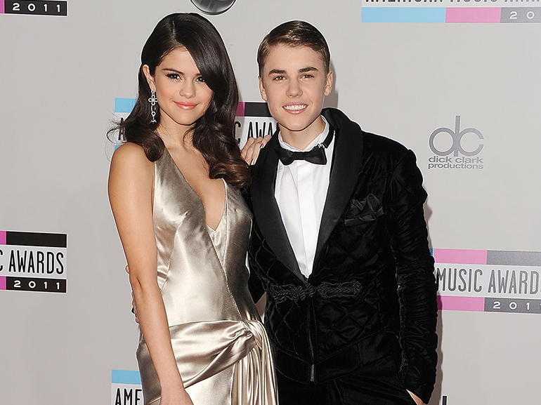 justin bieber selena gomez red carpet