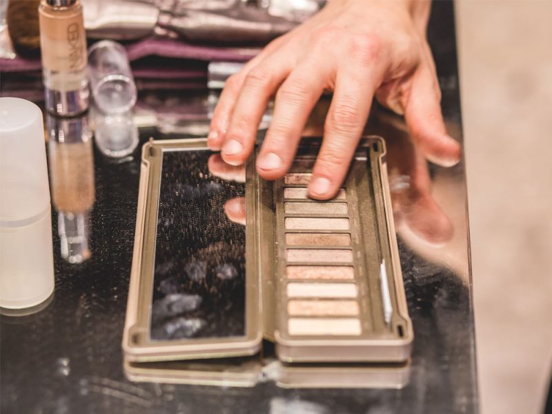 urban-decay-naked-look-grazia-it-25