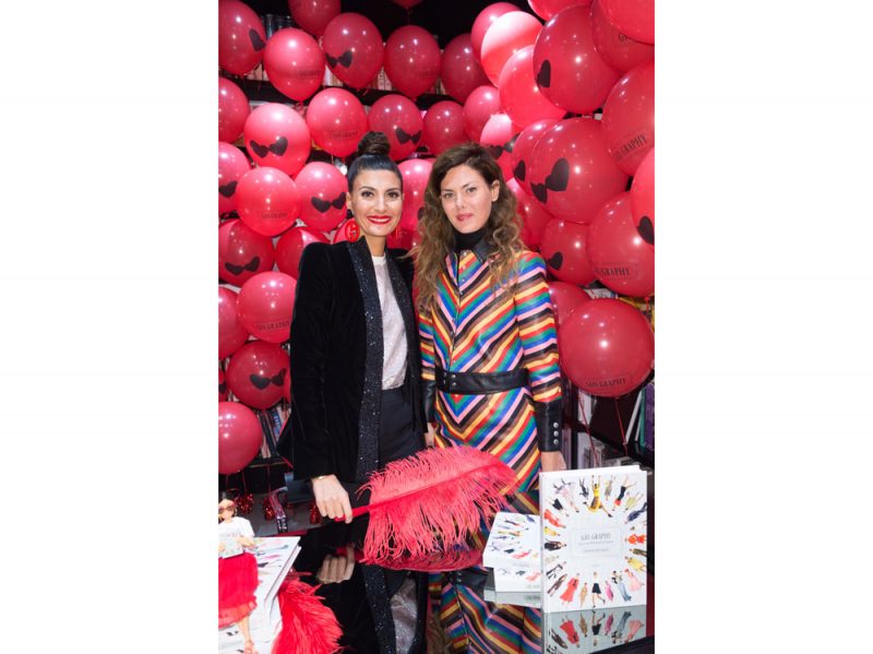 21-GIO_GRAPHY-MILANO-BOOKSIGNING—Giovanna-Battaglia-e-Sara-Battaglia