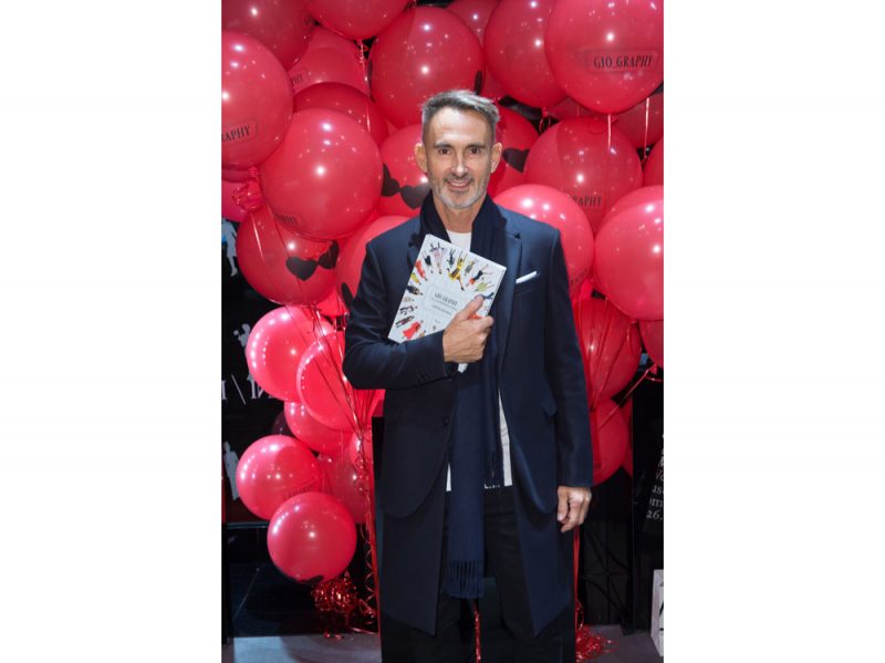 28-GIO_GRAPHY-MILANO-BOOKSIGNING—Neil-Barrett