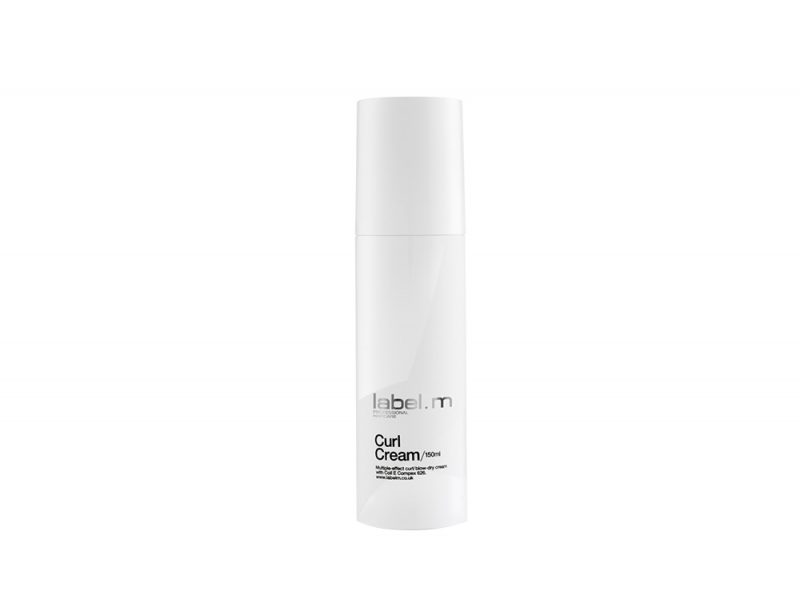 Capelli-ricci-le-caratteristiche-i-prodotti-giusti-e-un-indirizzo-da-provare-Curl Cream