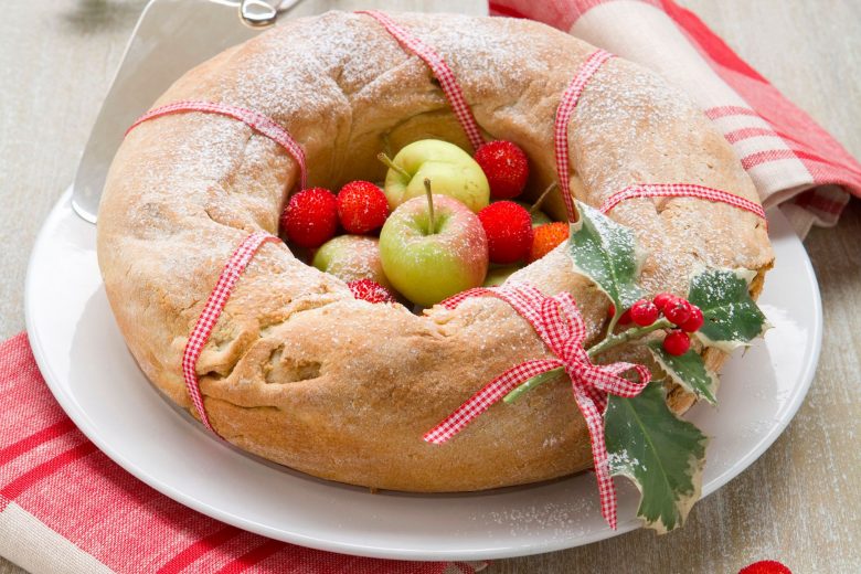 Ciambellone di Natale alle mele