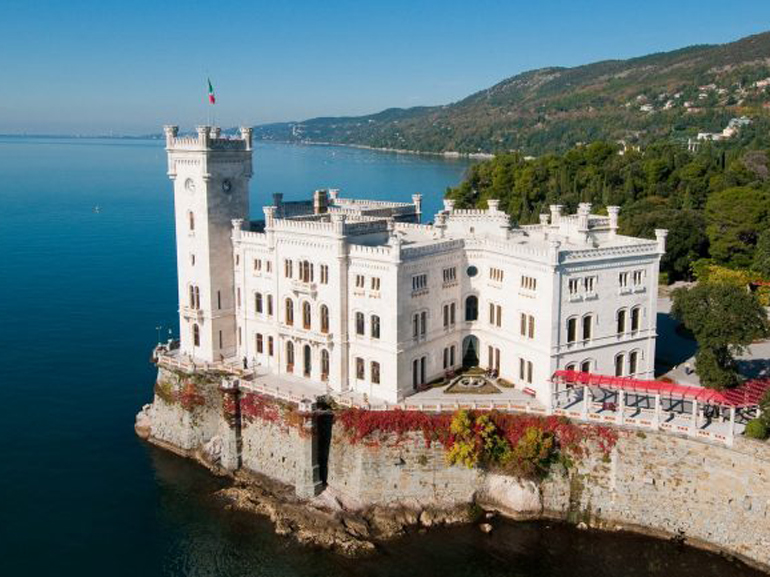Miramare-Castle-Trieste-2-e1508095259829