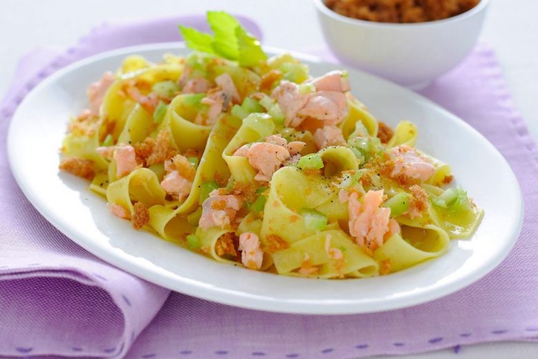 Pasta al salmone fresco