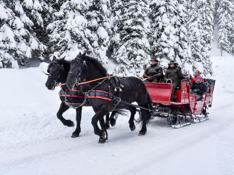 Pferdekutschenfahrt ins verschneite Verwalltal- credit TVB St. Anton am Arlberg