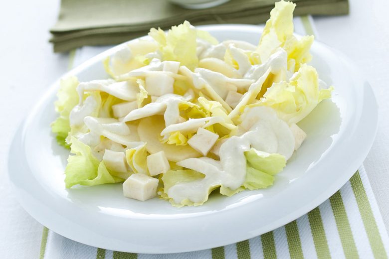 Topinambur con formaggio e noci