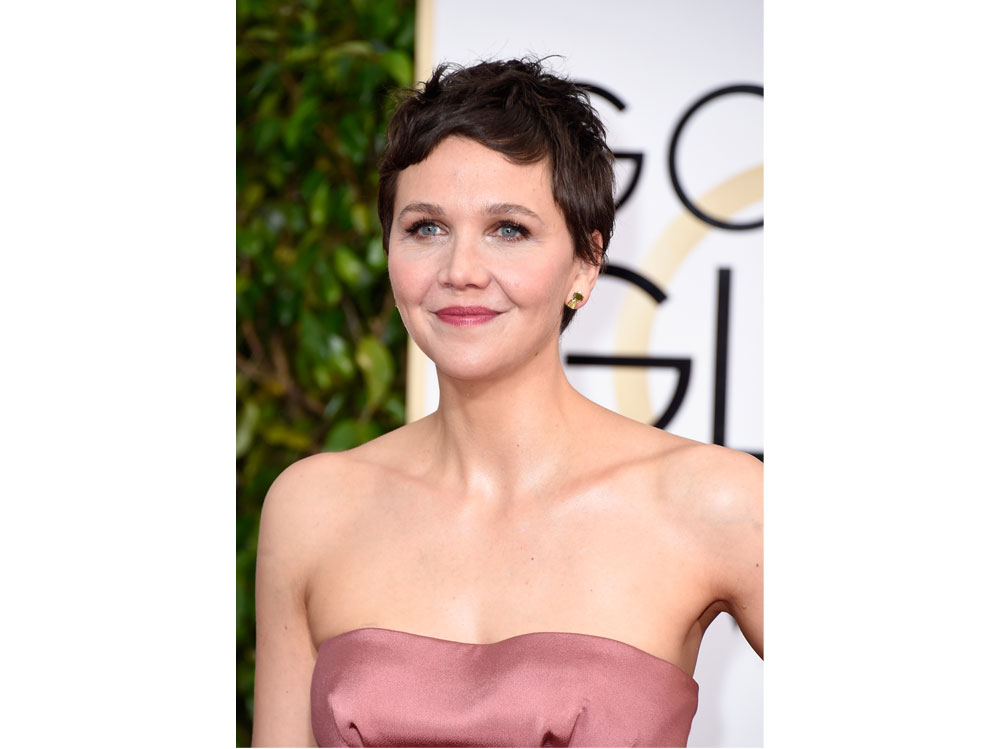 maggie-gyllenhaal-beauty-look-19