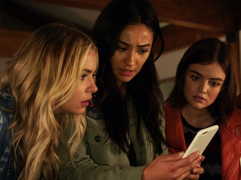 pretty little liars telefono messaggi