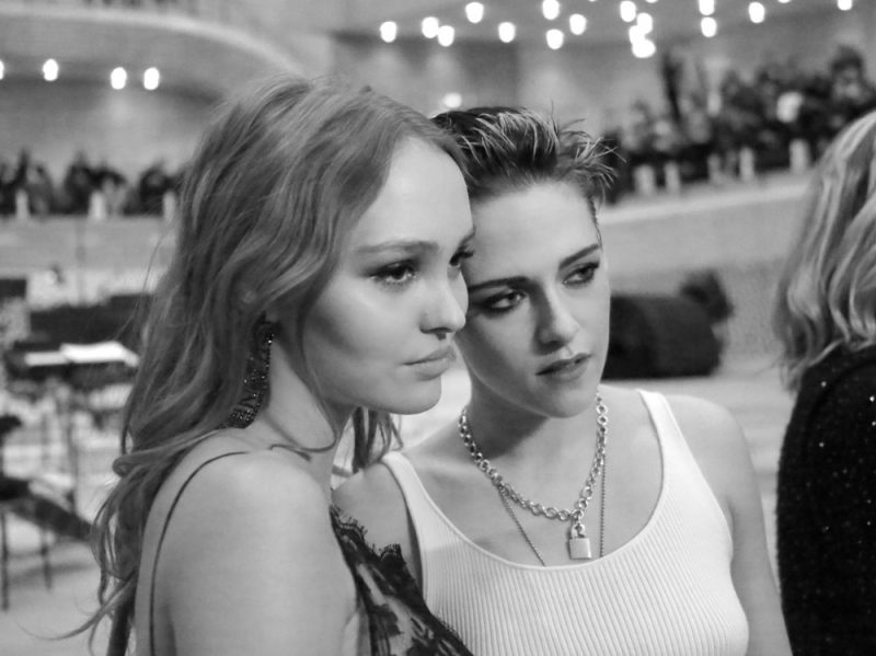 Lily-Rose-DEPP-and-Kristen-