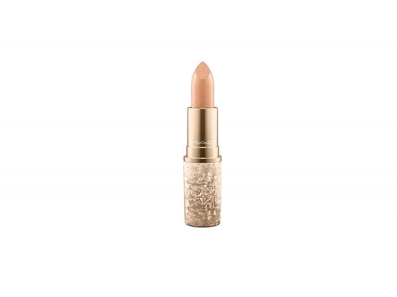 Rossetti-oro-e-bronzo-a-chi-stanno-bene-e-quando-usarli-MAC_Snowball_Lipstick_WarmIce_white_300dpi_2