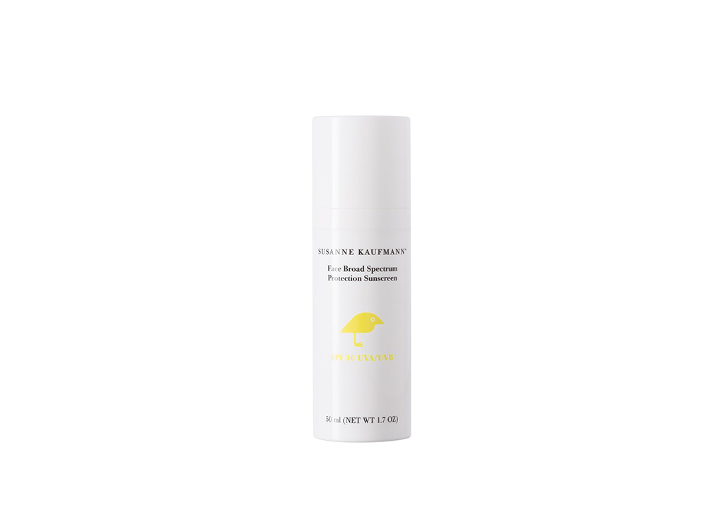 Solari-invernali-i-piu-adatti-per-una-vacanza-in-montagna-e-al-mare-Susanne Kaufmann_Face Broad Spectrum Protection Sunscreen