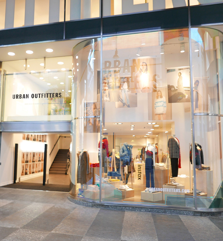 Urban-Outfitters_Milan-Store-LOW(1)