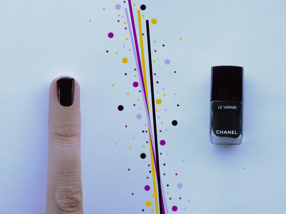 nail-art-capodanno-accent-nail-step1