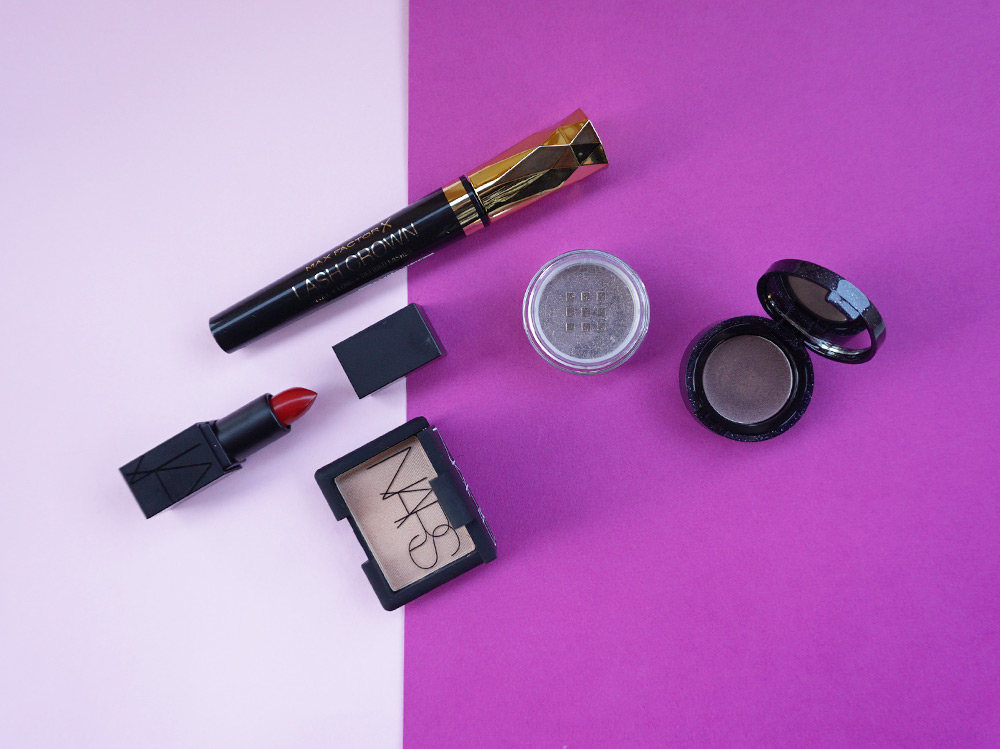 nail-art-capodanno-makeup