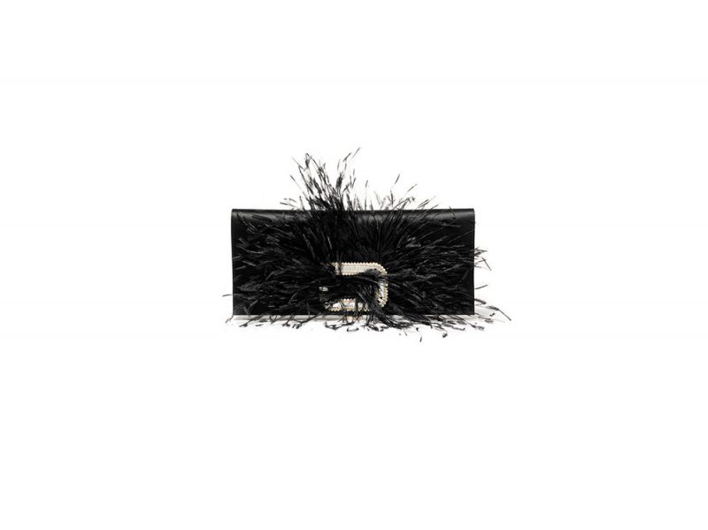 pochette-roger-vivier-su-net-a-porter