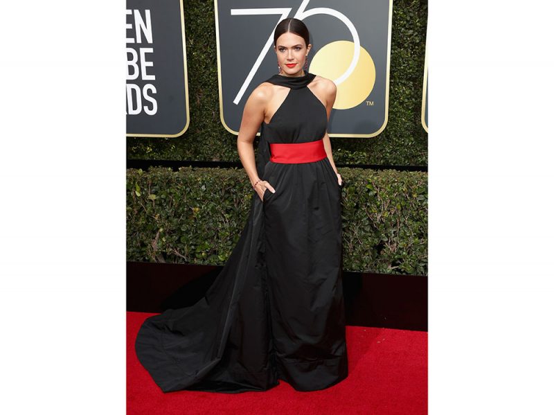 Mandy-Moore-golden-globes-2018