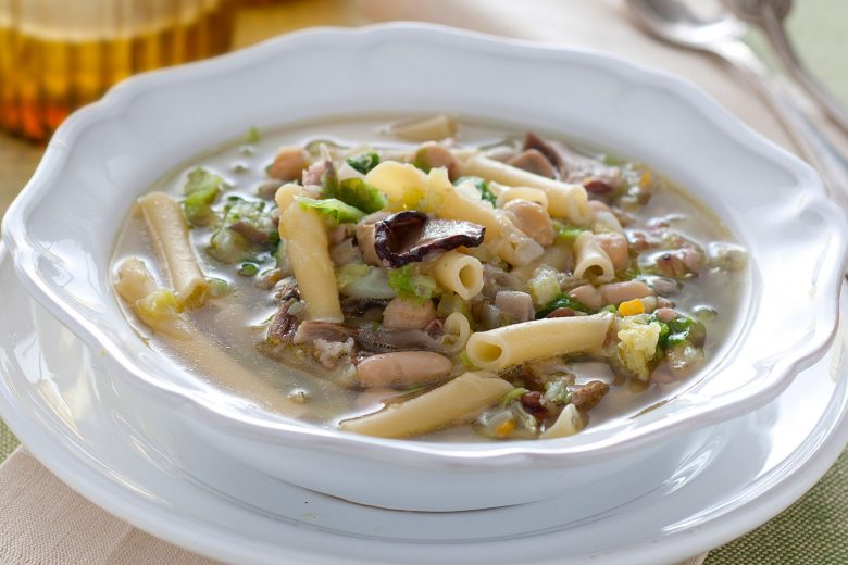 Pasta con ceci e lenticchie