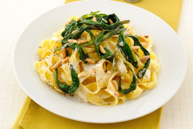 Pasta e bietole con fonduta