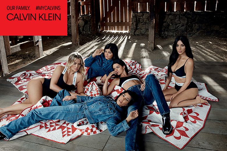 Calvin Klein: ritratto di famiglia con le sorelle Kardashian