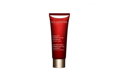 rughe-sul-collo-le-cause-le-creme-e-i-massaggi-giusti-per-eliminarle-super_restorative_decollete_neck