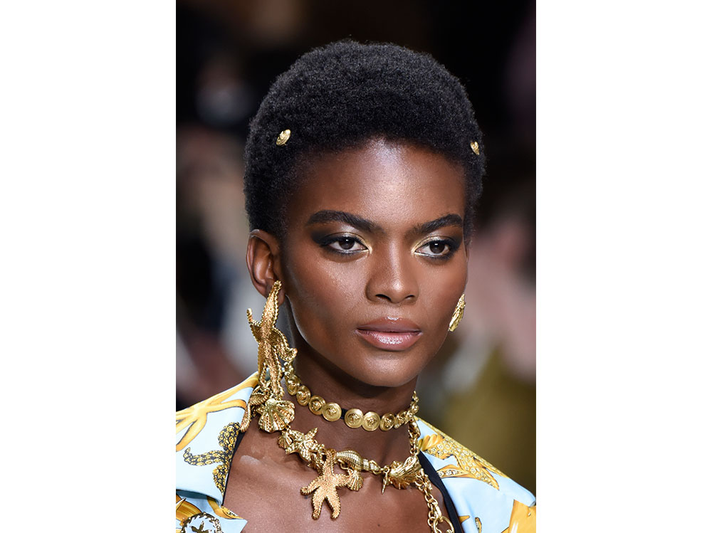 smokey-eyes-nero-e-oro