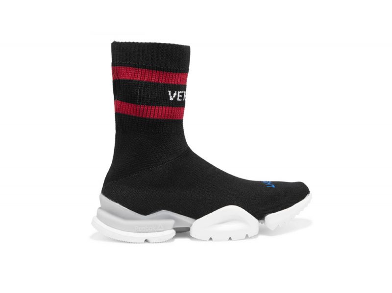 vetements-socks-sneakers-net