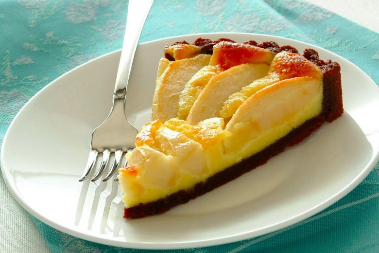Crostata di mele al cacao con mascarpone
