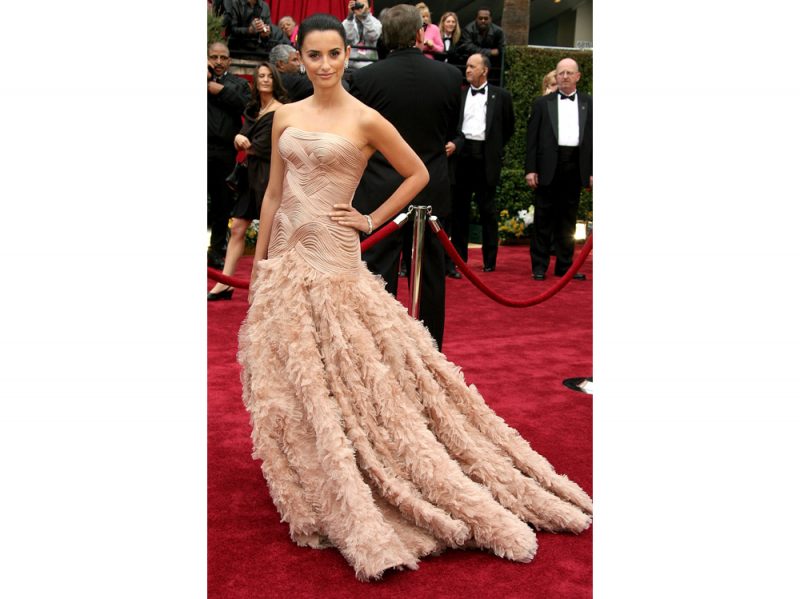 PENELOPE CRUZ 2007 atelier versace