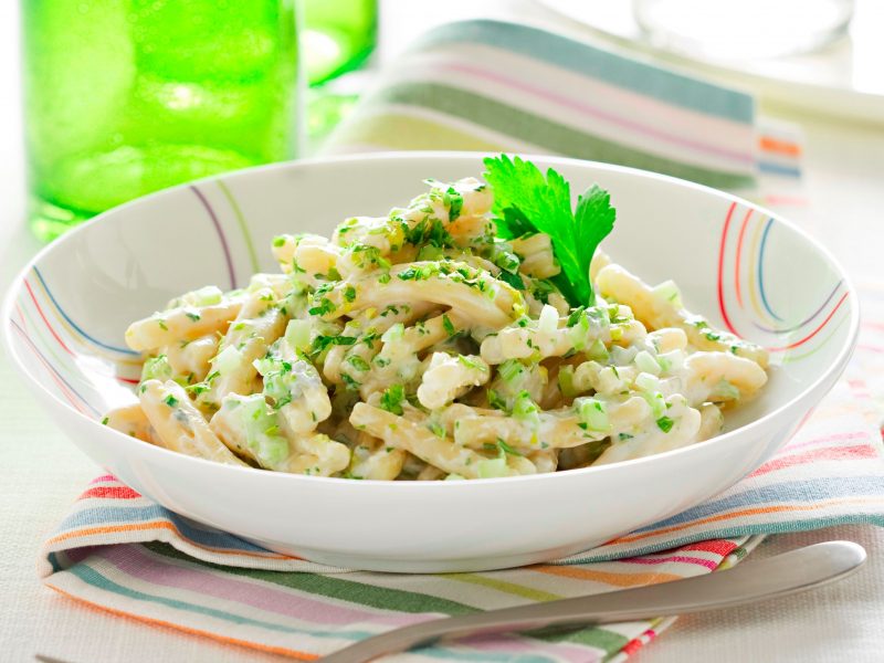 Pasta allo zola con sedano