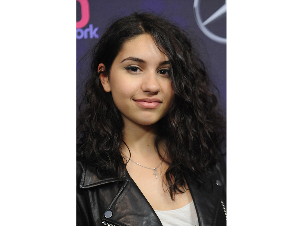 alessia cara beauty look (4)