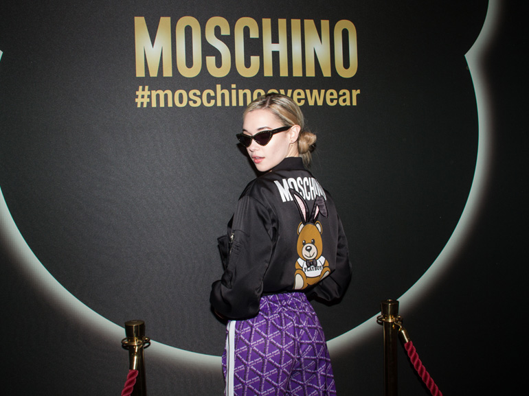 cover-mobile-moschino