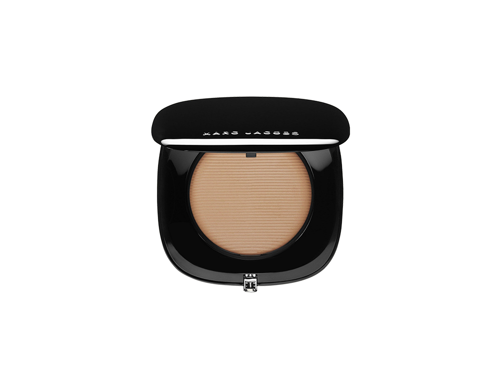 fondotinta-compatto-in-polvere-marc-jacobs-beauty-perfection-powder