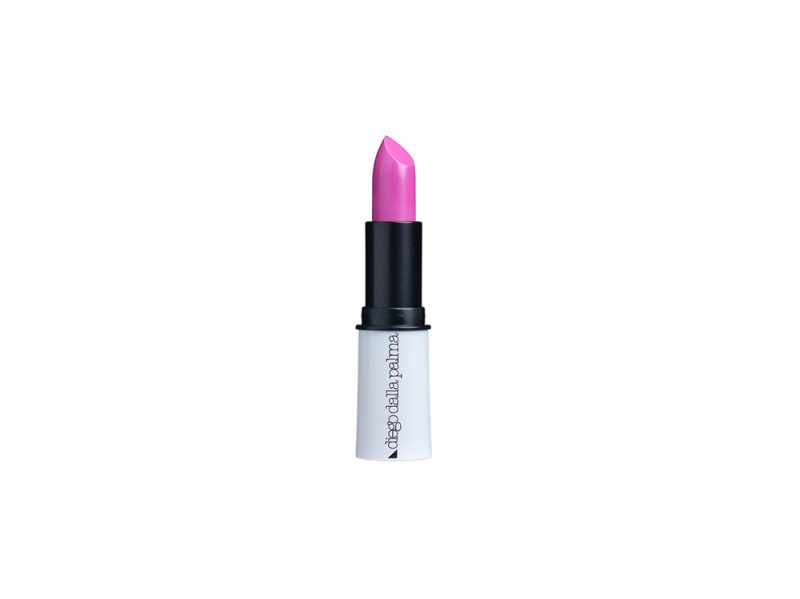 rossetto-fucsia-come-abbinarlo-e-a-chi-sta-bene-secondo-lesperto-DF101056_low