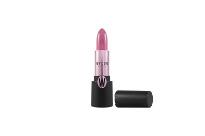 rossetto-fucsia-come-abbinarlo-e-a-chi-sta-bene-secondo-lesperto-creamful_11_aperto_preview