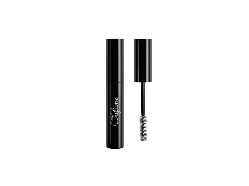 spose-3-idee-make-up-adatte-per-la-primavera-DF105111_MASCARA CIGLIONE_low_preview