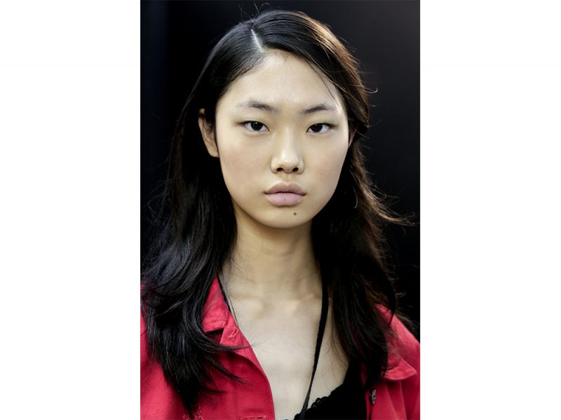tendenze capelli riga primavera estate 2018 RIGA LATERALE (2)