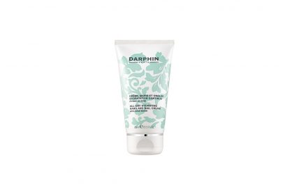 vitamina-c-larma-segreta-per-una-pelle-luminosa-e-compatta-DARPHIN CREME MAINS ONGLES 001 BD CMJN