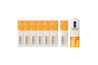 vitamina-c-larma-segreta-per-una-pelle-luminosa-e-compatta-fresh_pressed_7_and_booster_INT – Copia