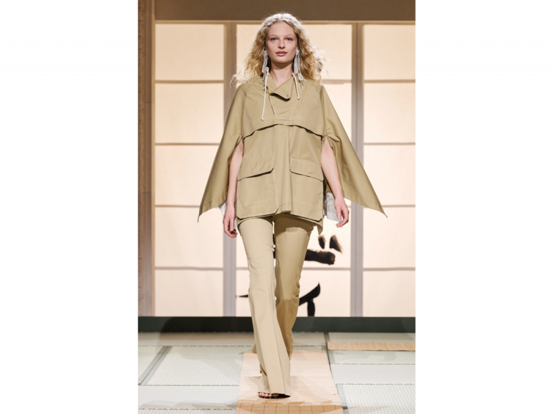 10_hmstudioss18_runway_frederikke_sofie