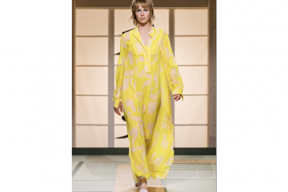 15_hmstudioss18_runway_edie_campbell