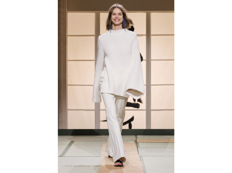 28_hmstudioss18_runway_birgit_kos